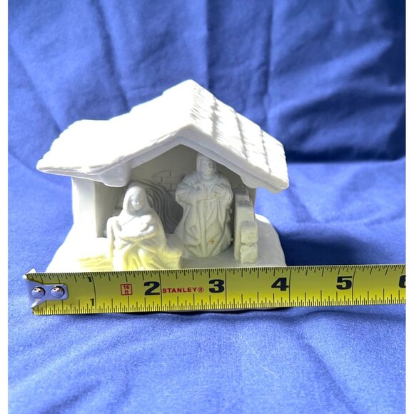 White Ceramic Nativity Scene Figurine Home Decor Christmas Religious Collectable - Picture 5 of 10